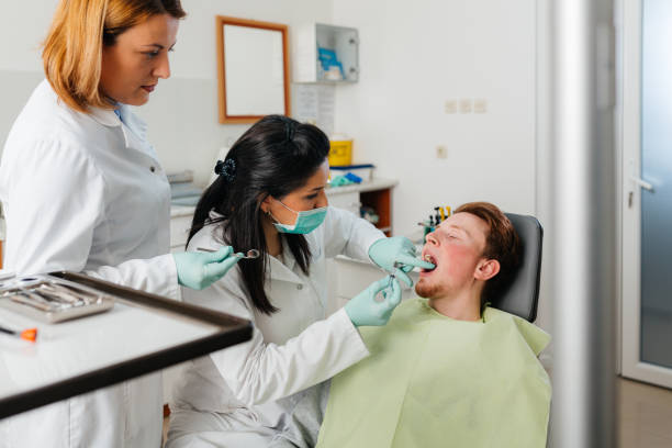 Best Emergency Dentist for Knocked-Out Tooth in Oregon, OH